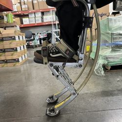 Fitness Exercise Bouncing Kangaroo stilts