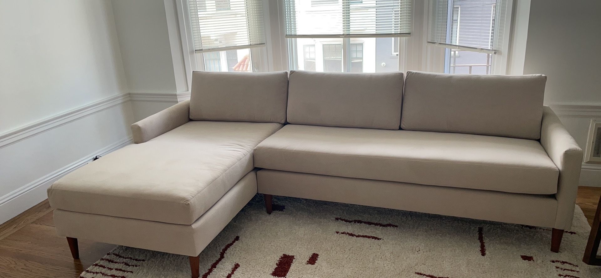 BRAND NEW APT2B CREAM SECTIONAL 