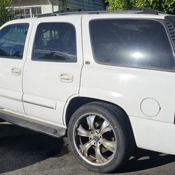 02 Tahoe For Parts