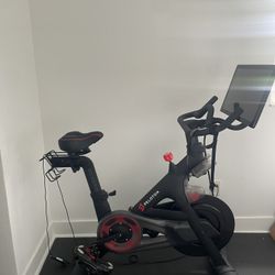 Peloton 