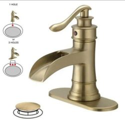 BWE Single Handle Bathroom Faucet In Brushed Gold
