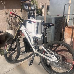 🔥 Iron Horse Sunday Downhill Mountain Bike – Pro Build 🔥 💰 Asking: $650 OBO