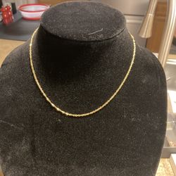 14k Gold 16” Chain Necklace.  2.23 grams “NO HOLDS” (Johnstown Ohio)