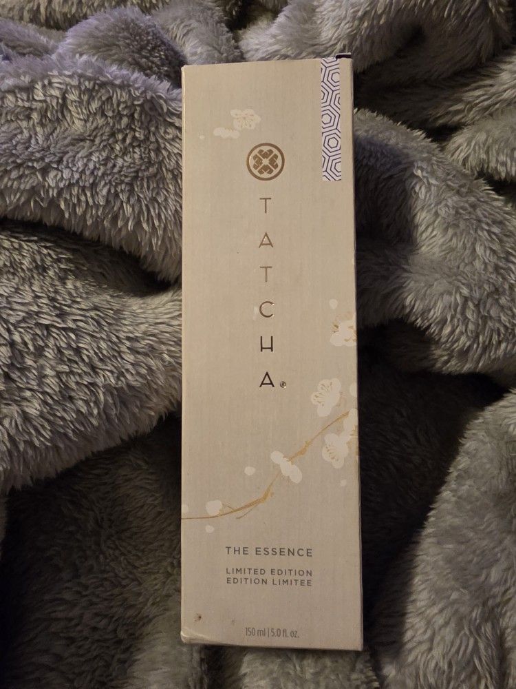 TATCHA The Essense Limited Edition Plumping Skin Softener