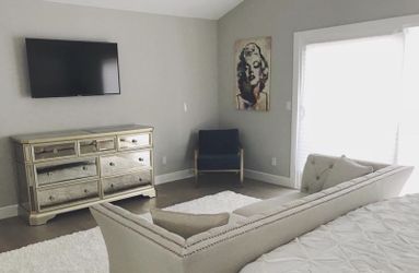 New Borghese Mirrored 7-Drawer Dresser