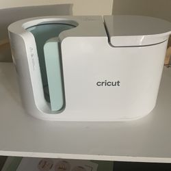 Cricut Mug Press.
