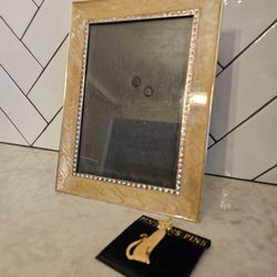 Picture Frame And Matching Cat Cloth Pin