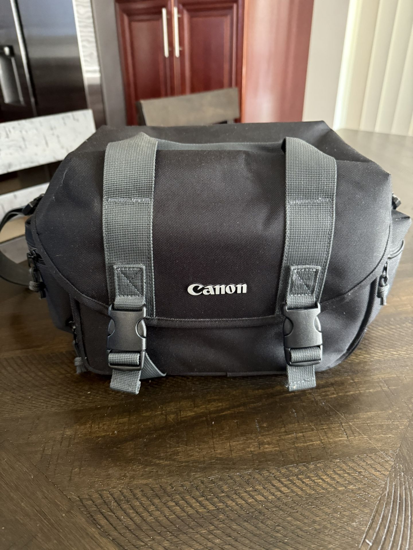 Canon T6i Rebel