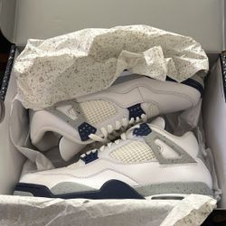 Jordan 4 Midnight Navy