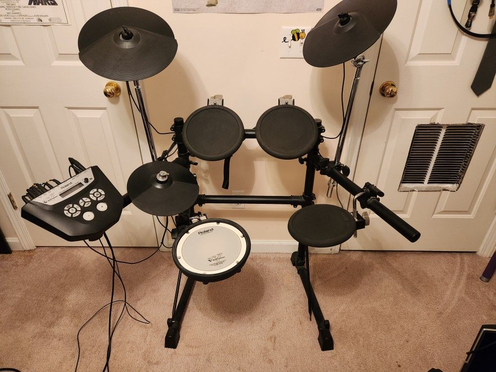 Roland V-Drums Electronic Drum Set
