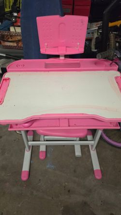 Girls desk