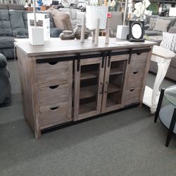 60" TV Stand