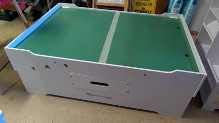 Play table with drawer