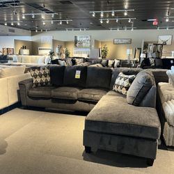 Grey 2PC Sectional