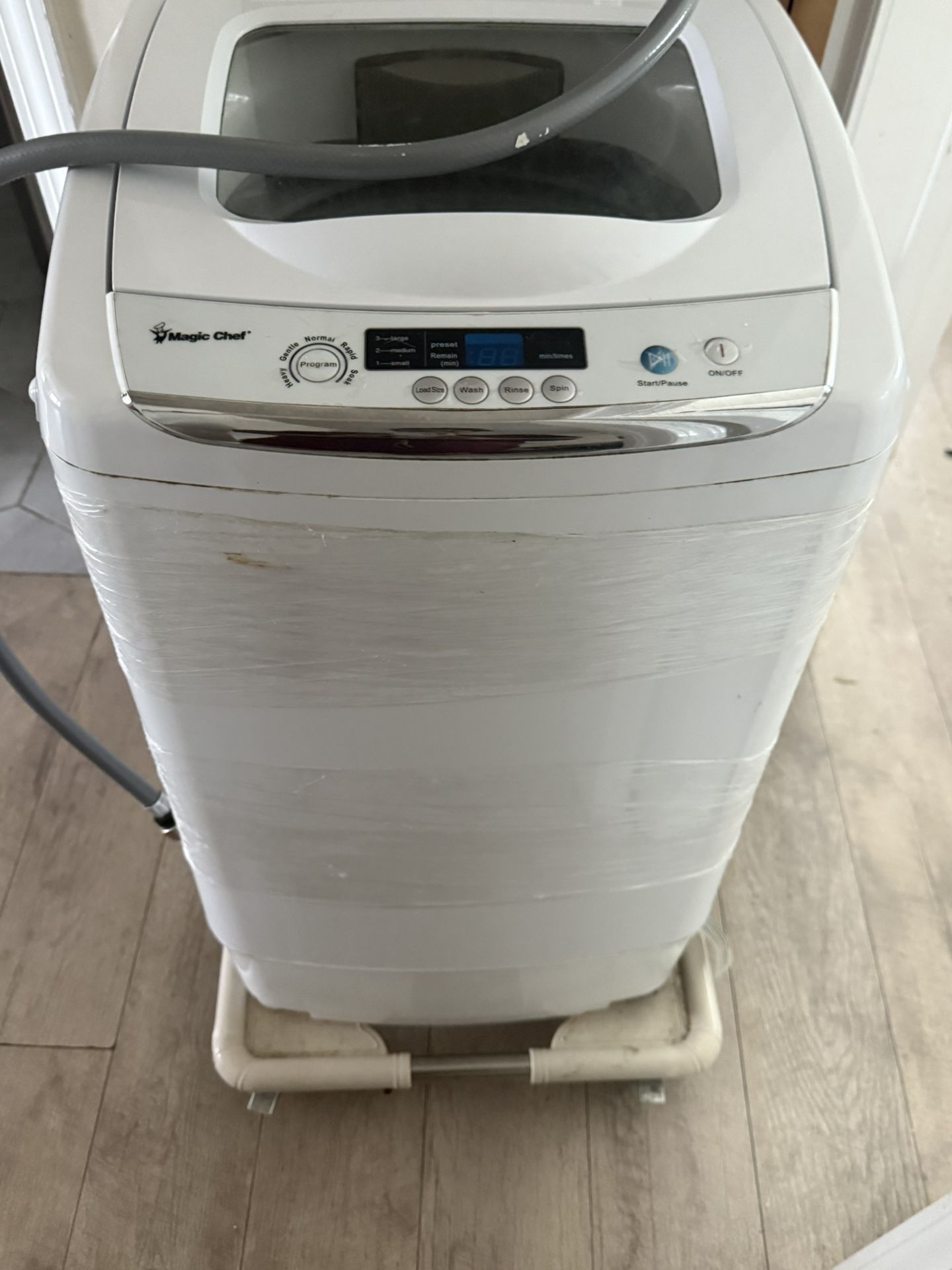 Magic Chef Portable Washing Machine – Excellent Condition! 🧺