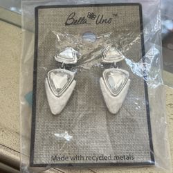 Silver Neckless Breaker Earring 3 Piece In One Price 