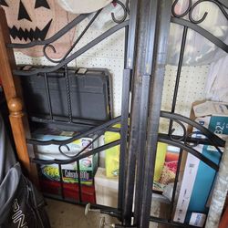 Full Bed Post And Backboard 