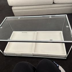 beautiful modern glass coffee table 