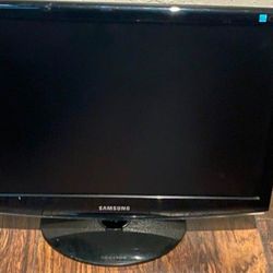 Samsung Computer Monitor 23”
