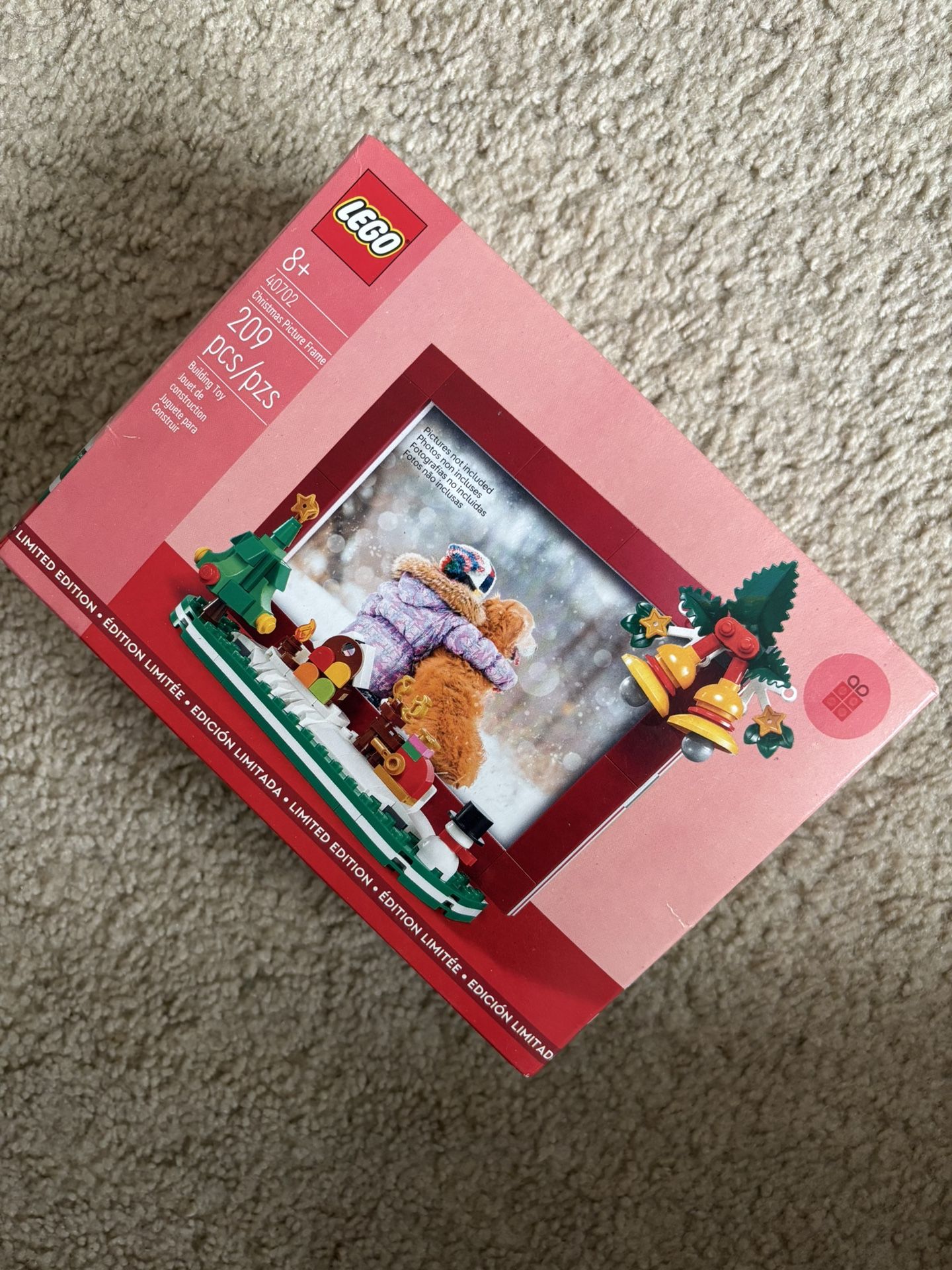 LEGO 40702 Limited Edition Building Toy Christmas Picture Frame 209pcs New