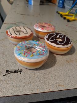 Donut trinkets / trays