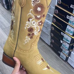 womens boot