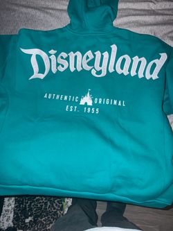 Disneyland sweater