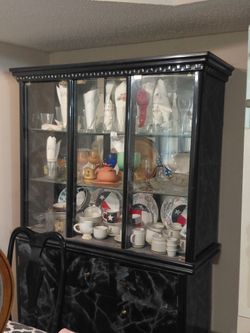 Nice display cabinet