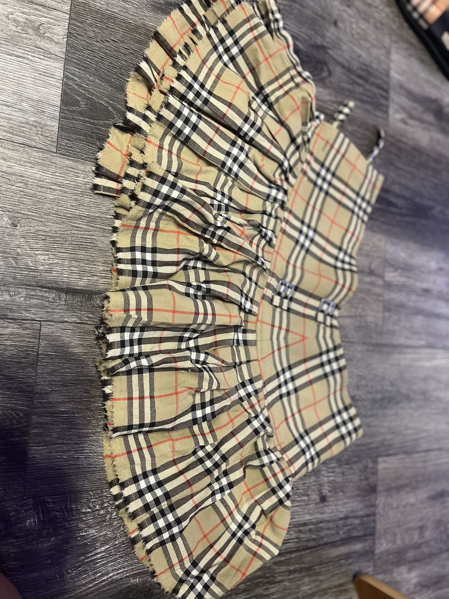 Burberry Skirt 