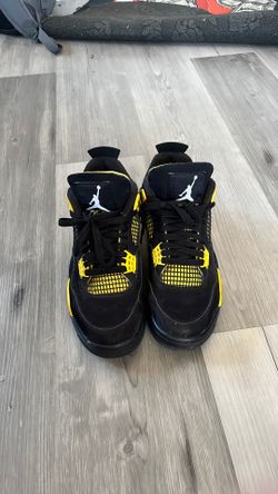 Jordan 4 Yellow Thunder