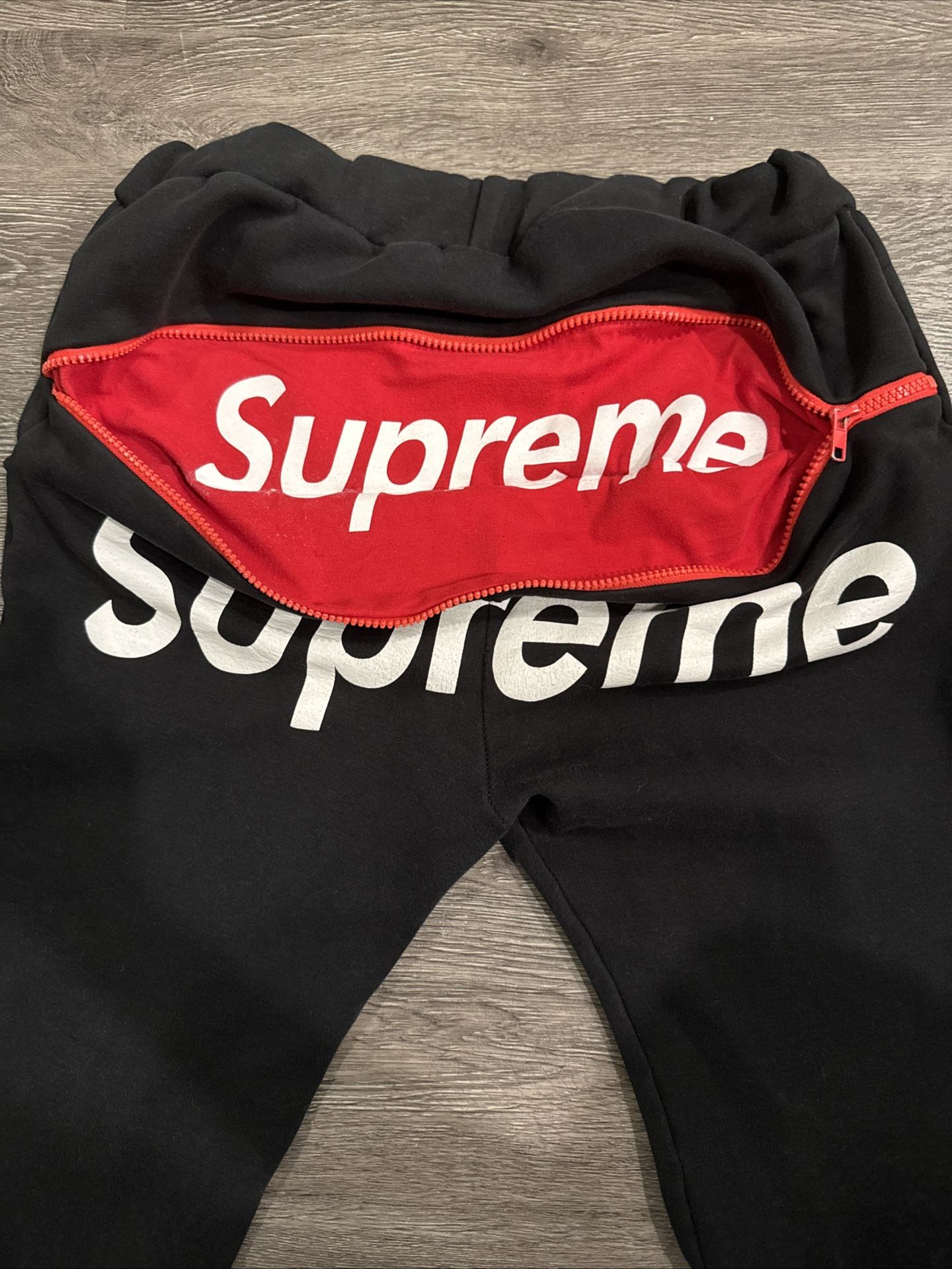 Supreme Sweatpants Men’s Size [small] – No Drawstring – Pre-Owned – Streetwear