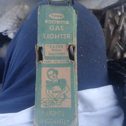 Gas Light 