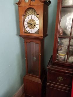 grandmother clock