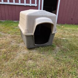 PetMate Dog/Animal Shelters