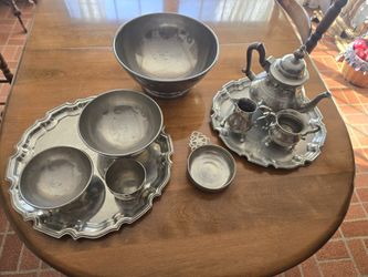 Williamsburg Pewter Collection