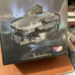 Brand new S 80 smart folding drone never open 120 or best offer