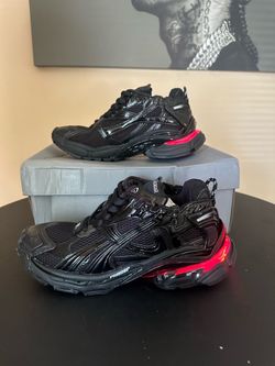 Balenciaga Led Runners
