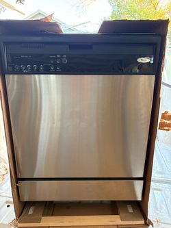 Whirlpool Dishwasher good working condition