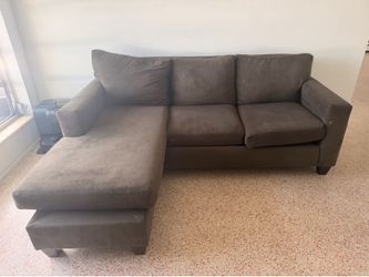 Selling couch