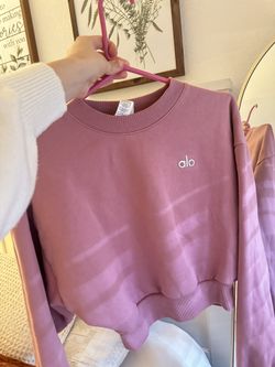 Alo cropped accolade crewneck