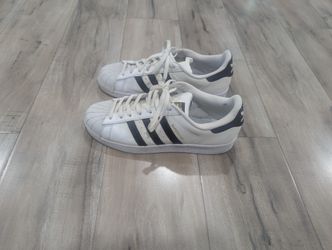 Adidas Shoes Size 9 1.2