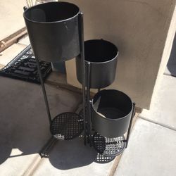 6-tier Metal Plant Stand (indoor or Outdoor)