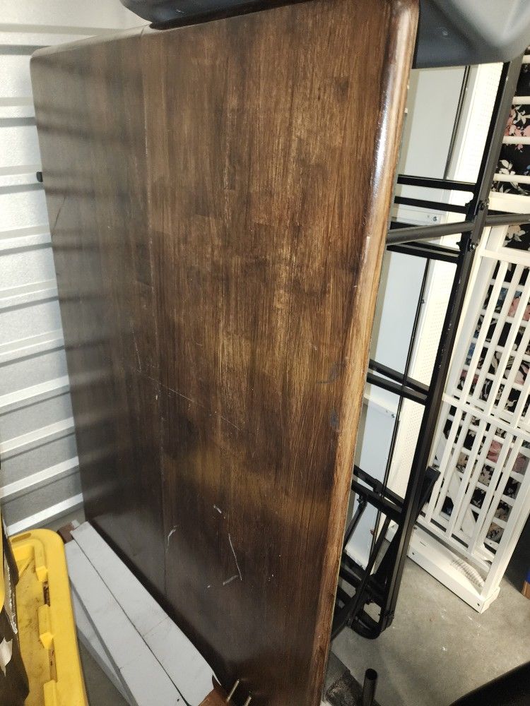 Expandable Kitchen Table 