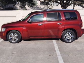 2009 Chevy HHR fully loaded ice cold air sunroof  power leather seats just painted