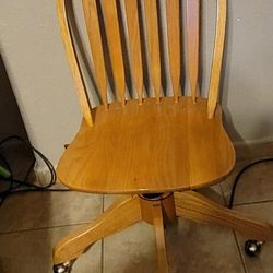 Antique Desk With Rolling Chair