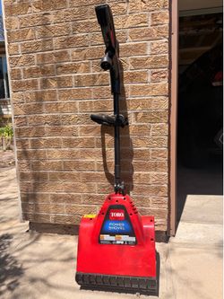 Toro Power Shovel