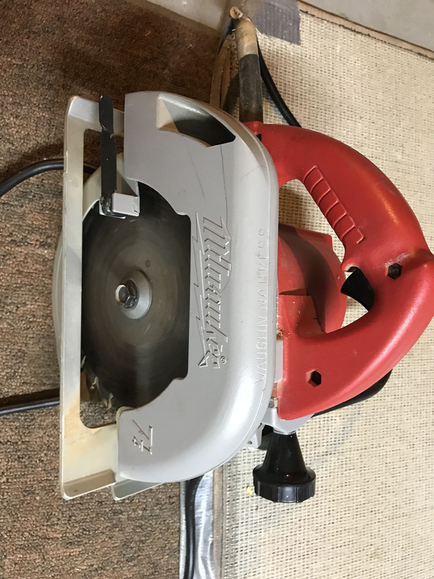 Milwaukee Heavy Duty Circular Saw - model 6365