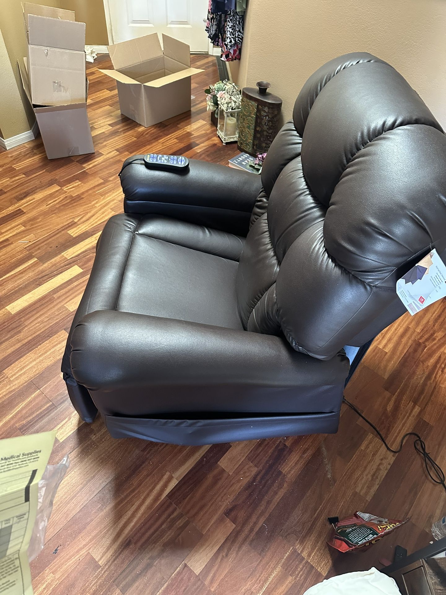 Golden Comfort Zone Recliner Lift Chair