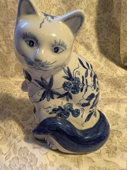 Vintage Blue and White Floral Cat Figurine Fabriquet