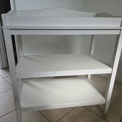 Mesa para Bebe ( Cambiar Pamper)  Baby table Changing pamper 